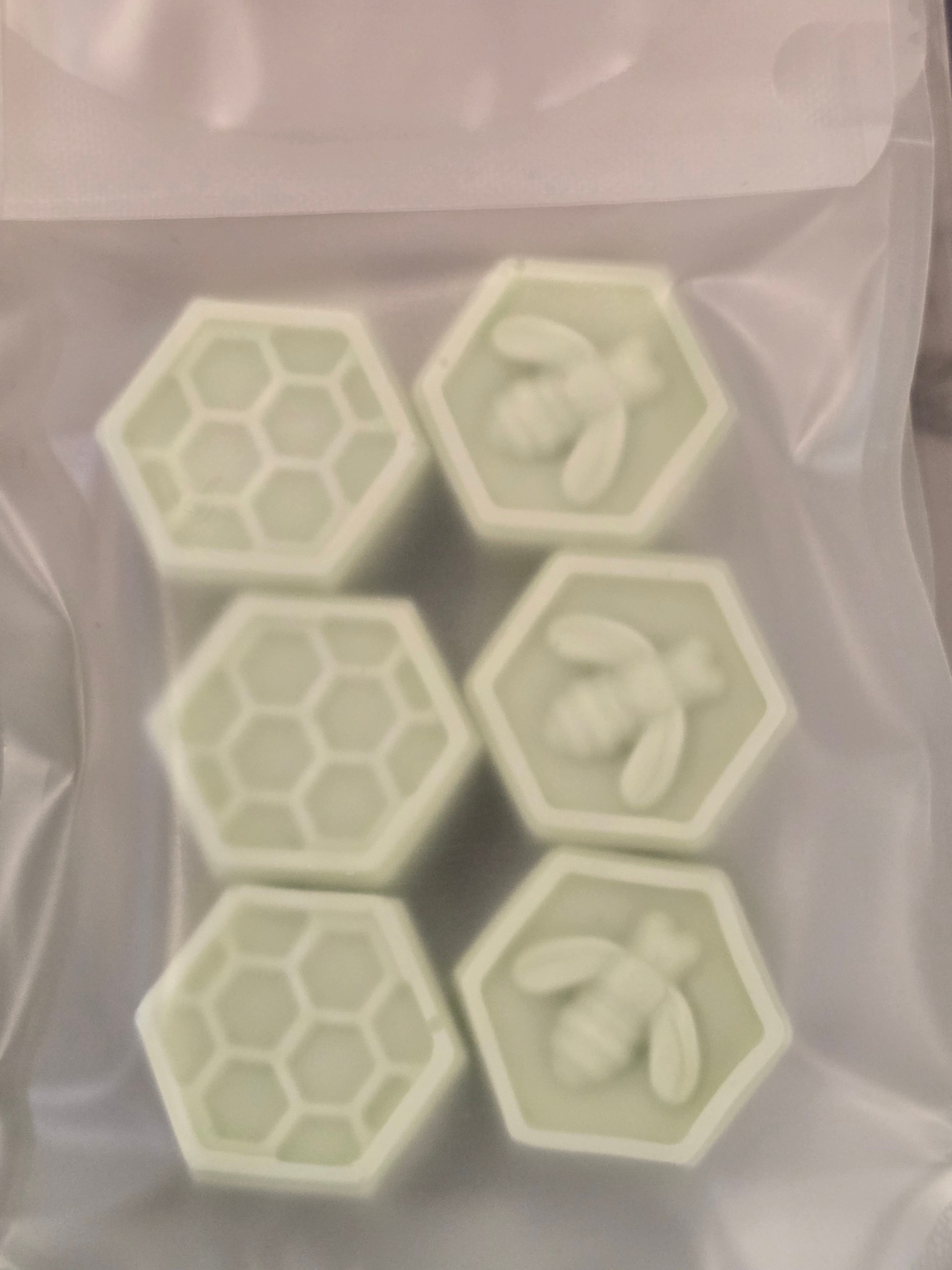 Pocket Therapy Bars™
Steam-Activated Shower Ritual Soaps