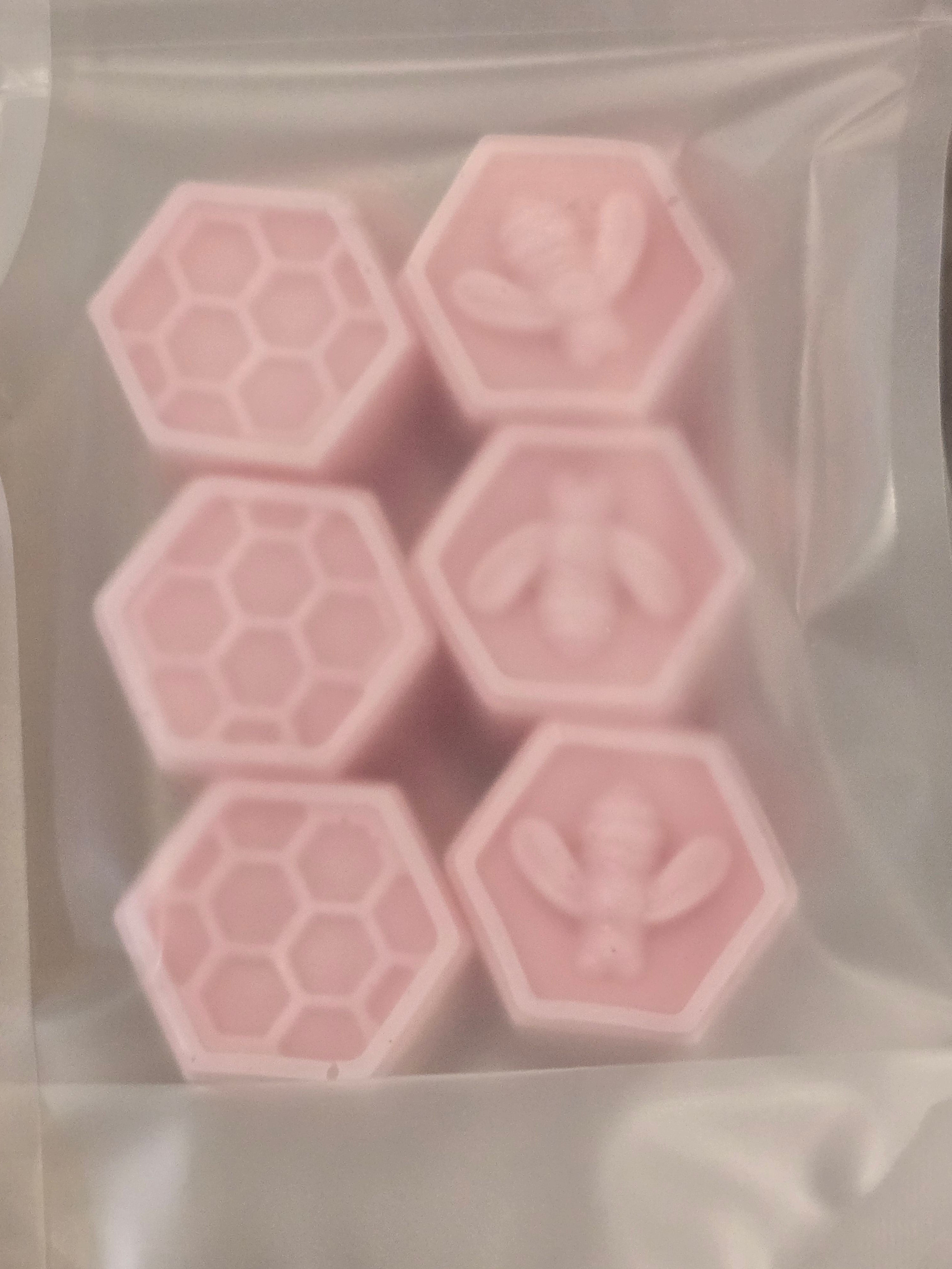 Pocket Therapy Bars™
Steam-Activated Shower Ritual Soaps