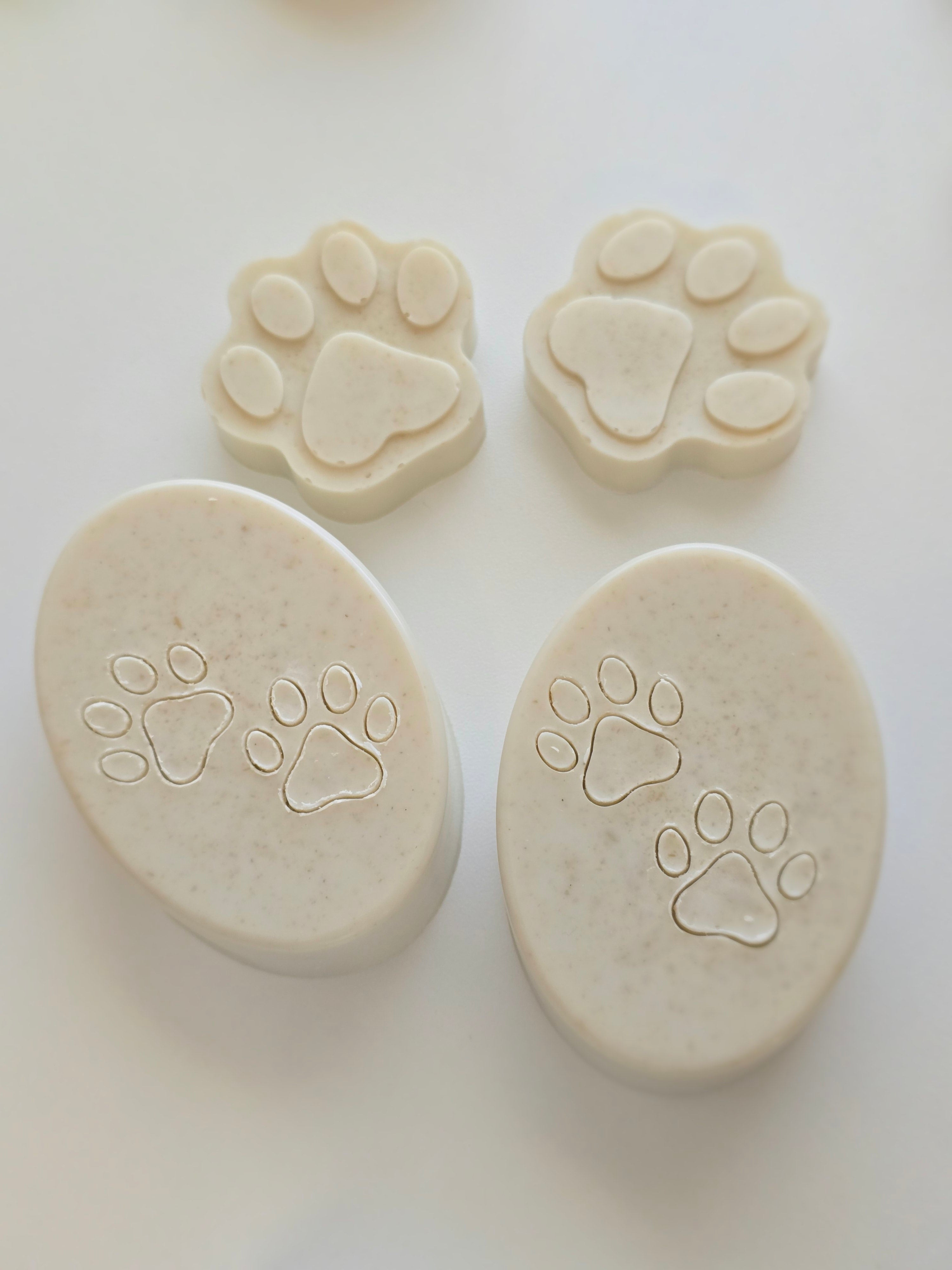 Field & Fur Neem + Oat Dog & Horse Grooming Bar Set