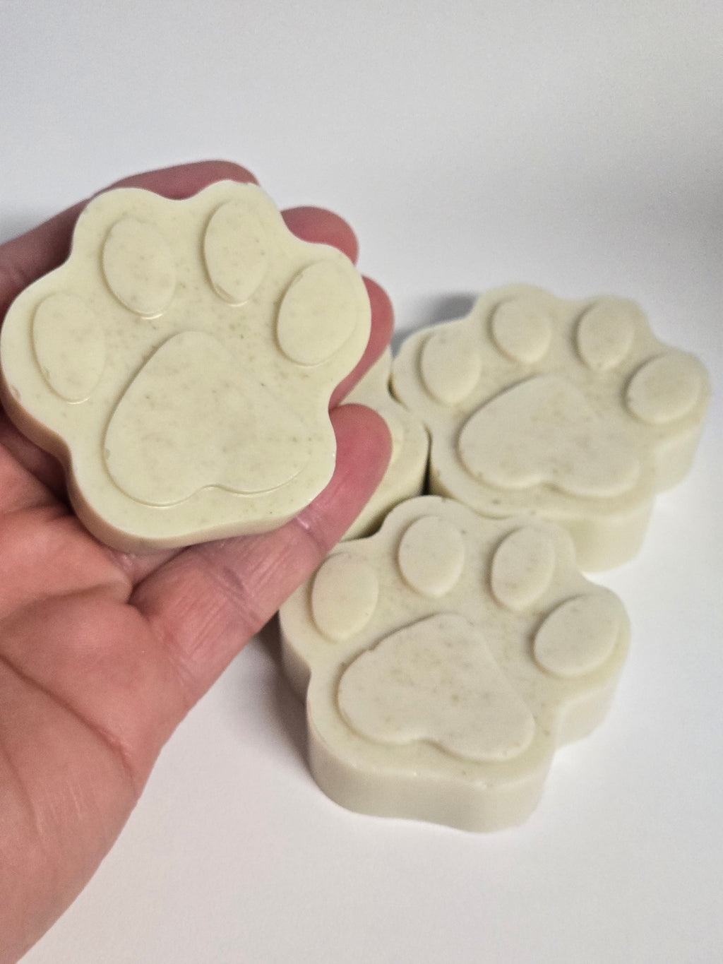 Field & Fur Neem + Oat Dog & Horse Grooming Bar Set